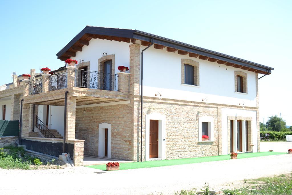 Agriturismo De Luca Mozzagrogna Εξωτερικό φωτογραφία