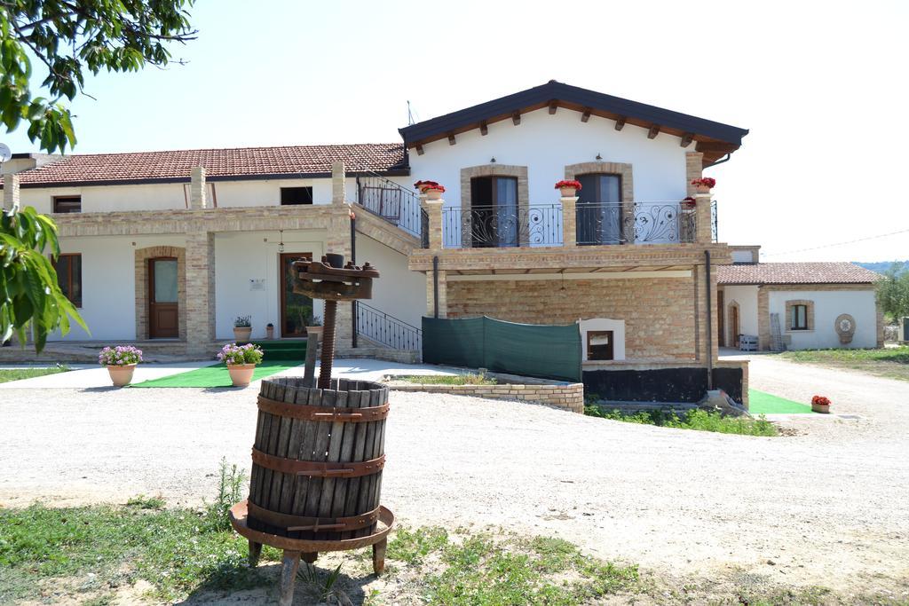 Agriturismo De Luca Mozzagrogna Εξωτερικό φωτογραφία