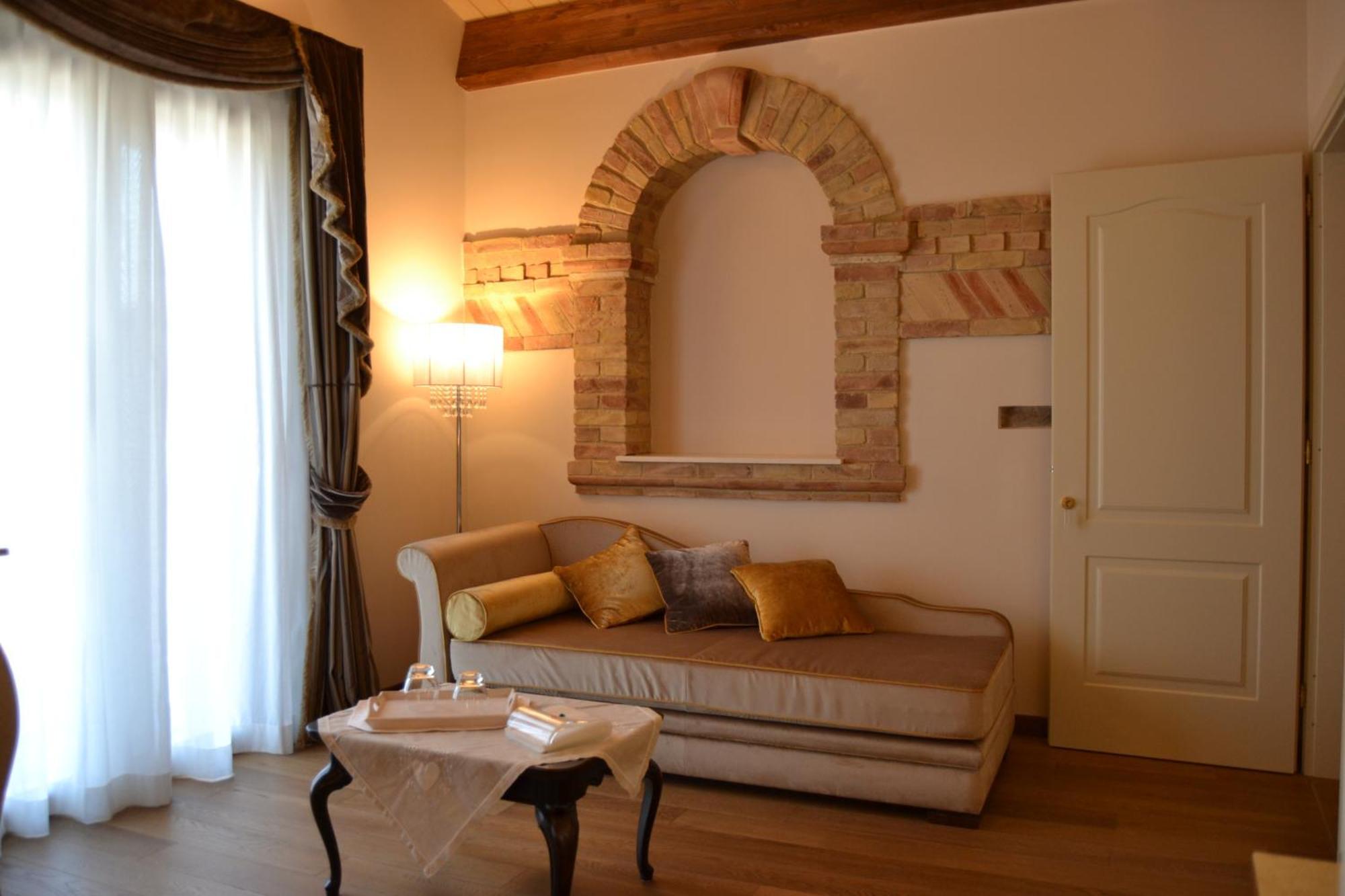 Agriturismo De Luca Mozzagrogna Εξωτερικό φωτογραφία