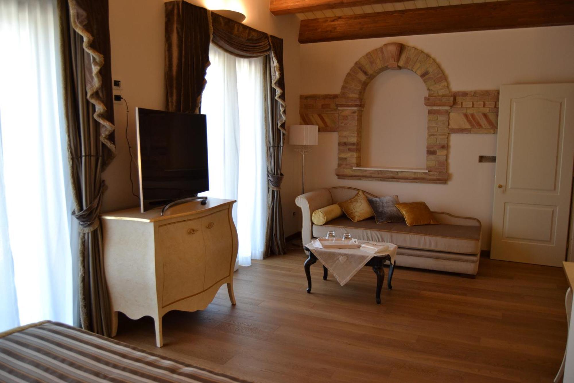 Agriturismo De Luca Mozzagrogna Εξωτερικό φωτογραφία