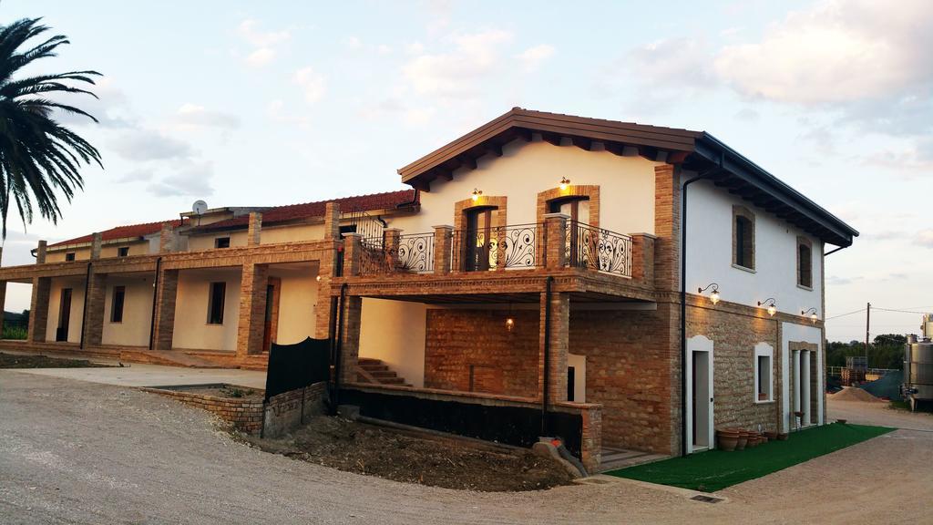 Agriturismo De Luca Mozzagrogna Εξωτερικό φωτογραφία