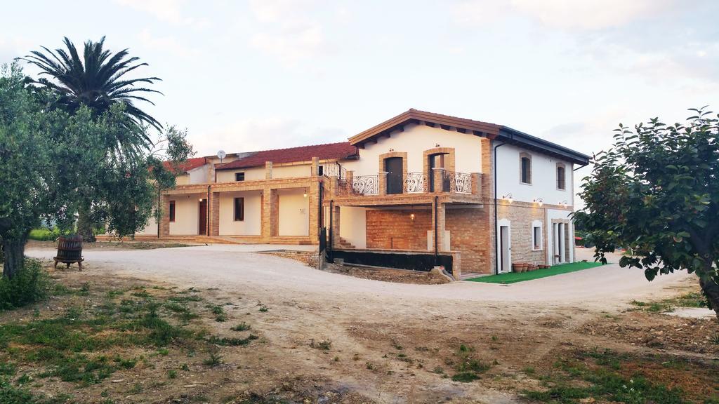 Agriturismo De Luca Mozzagrogna Εξωτερικό φωτογραφία